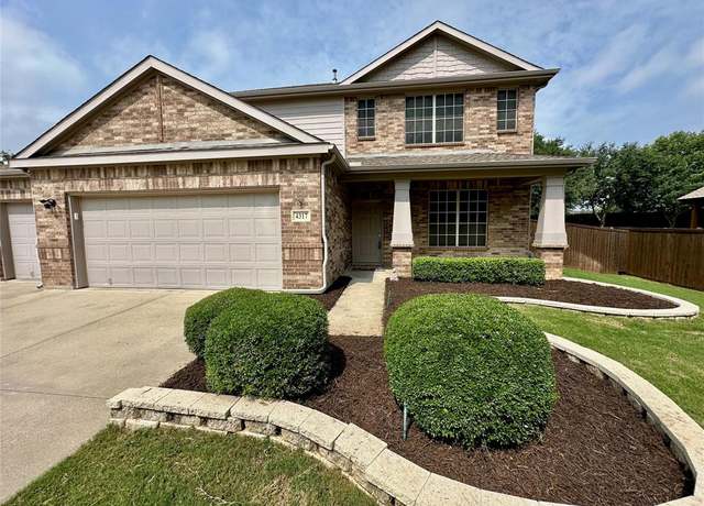 Property at 4317 Bay Meadow Dr, Denton, TX 76210, 3 beds, 2.5 baths