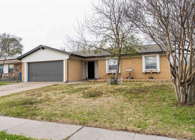 Property at 725 Sweetbriar Dr, Lewisville, TX 75067, 3 beds, 2 baths