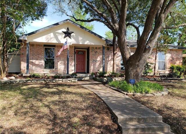 Property at 3102 Chestnut Rd, Carrollton, TX 75007, 3 beds, 2 baths