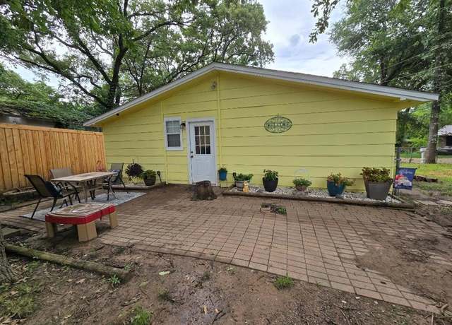 Property at 260 Vz County Road 3843, Wills Point, TX 75169, 2 beds, 1.5 baths