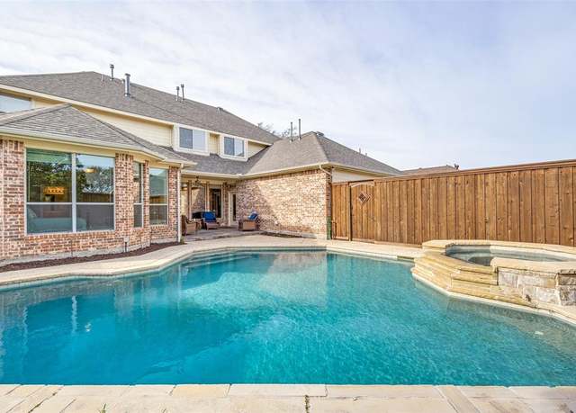 Property at 4605 Sundance Dr, Plano, TX 75024, 6 beds, 4 baths