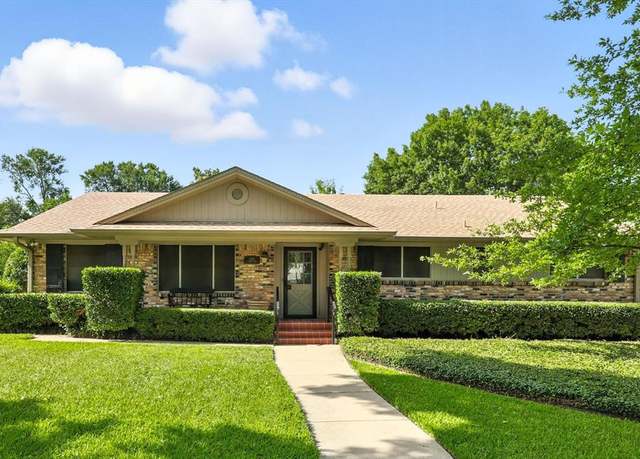 Property at 1204 Amherst Dr, Denton, TX 76201, 3 beds, 2 baths