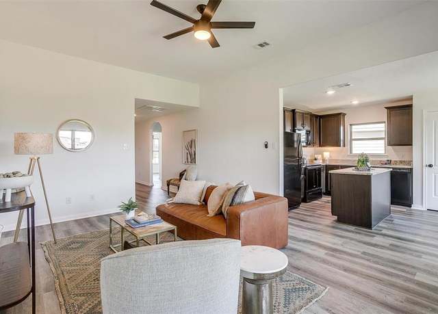 Property at 127 Yorktown Ct, Venus, TX 76084, 3 beds, 2 baths
