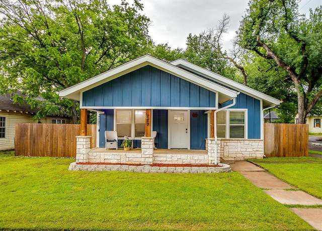Property at 229 W Willingham St, Cleburne, TX 76033, 3 beds, 2 baths