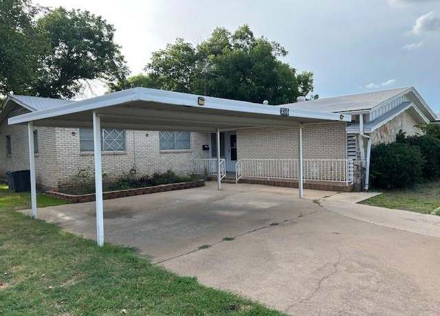 Property at 216 Opal St, Saginaw, TX 76179, 3 beds, 2 baths
