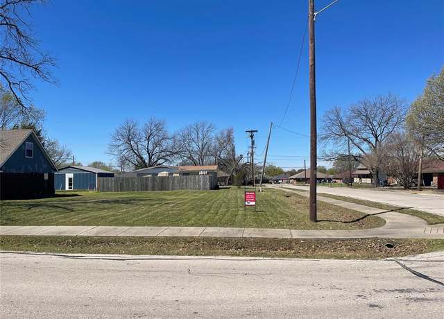 Property at 111 N Keefer Dr, Wylie, TX 75098