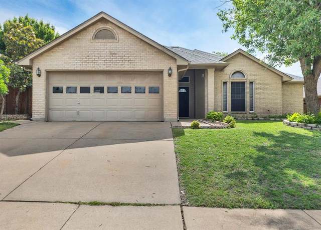 Property at 7304 Bennington Dr, Watauga, TX 76148, 3 beds, 2 baths