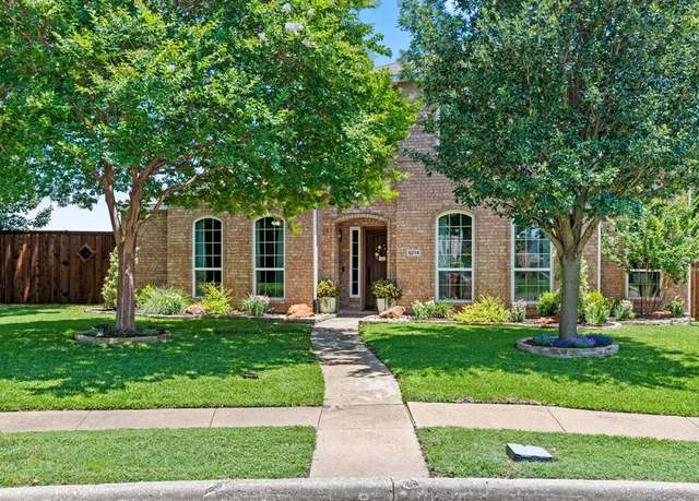 Property at 5214 Orlando Cir, Rowlett, TX 75088, 4 beds, 2.5 baths