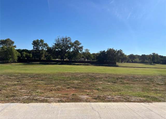 Property at 6309 Big Elk Dr, Fort Worth, TX 76140