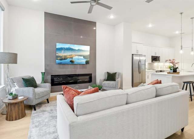 Property at 2524 Havenhurst St #105, Farmers Branch, TX 75234, 3 beds, 3.5 baths