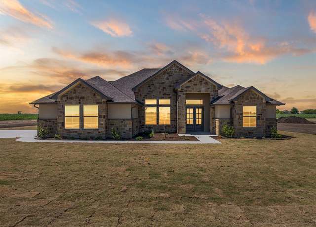 Property at 945 Galaxy Rd, Woodway, TX 76712, 4 beds, 3.5 baths