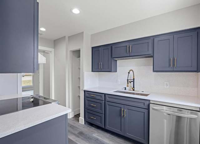 Property at 1142 Deerwood Dr, Dallas, TX 75232, 4 beds, 2.5 baths
