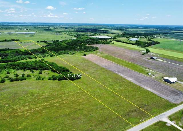 Property at 601 Farmer Rd, Ennis, TX 75119