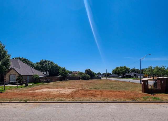 Property at 801 Waters Edge Dr, Abilene, TX 79602