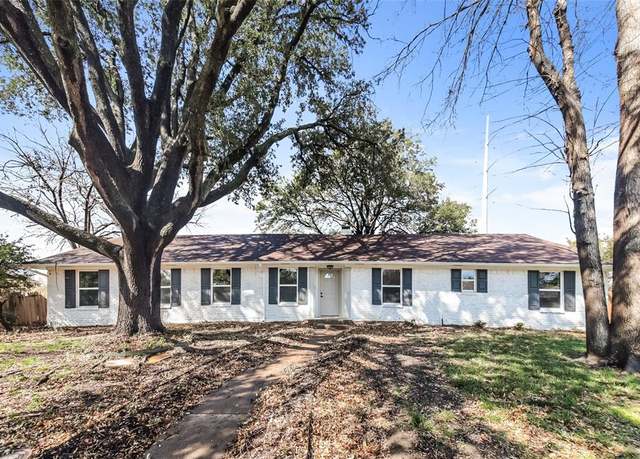 Property at 3115 Ponder Dr, Dallas, TX 75229, 3 beds, 2.5 baths