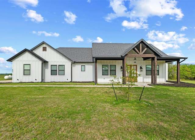 Property at 420 Zonaverde Ct, Poolville, TX 76487, 3 beds, 2.5 baths