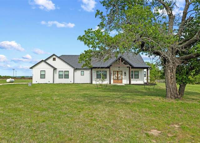 Property at 420 Zonaverde Ct, Poolville, TX 76487, 3 beds, 2.5 baths