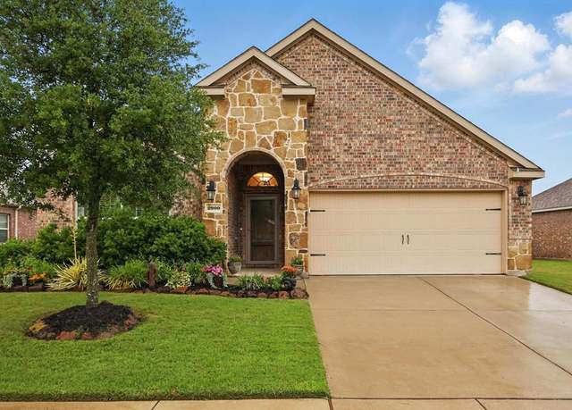 Property at 2900 Megan St, Denton, TX 76209, 4 beds, 2 baths