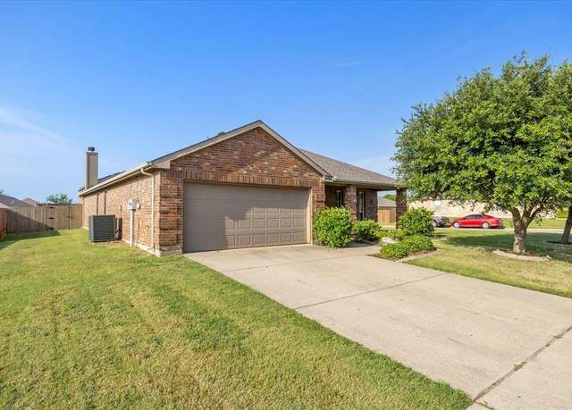 Property at 3313 Spruce St, Royse City, TX 75189, 4 beds, 2 baths