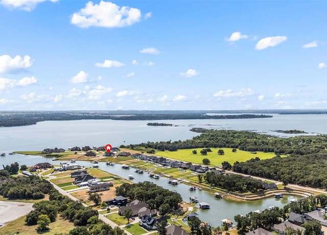 Property at 1805 Laguna Bay S, Pelican Bay, TX 76020, 4 beds, 4.5 baths
