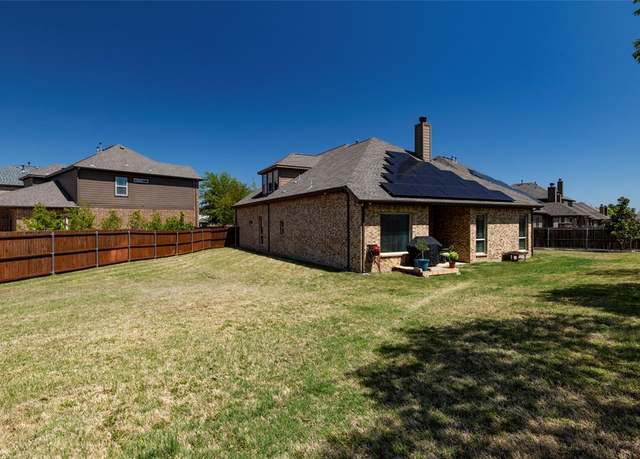 Property at 5100 Tortola Ln, Fort Worth, TX 76244, 5 beds, 3 baths
