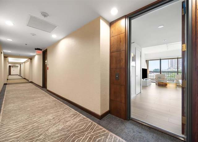 Property at 3831 Turtle Creek Blvd Unit 7E, Dallas, TX 75219, 3 beds, 2 baths