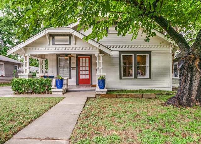 Property at 819 Parkview Ave, Dallas, TX 75223, 2 beds, 2 baths