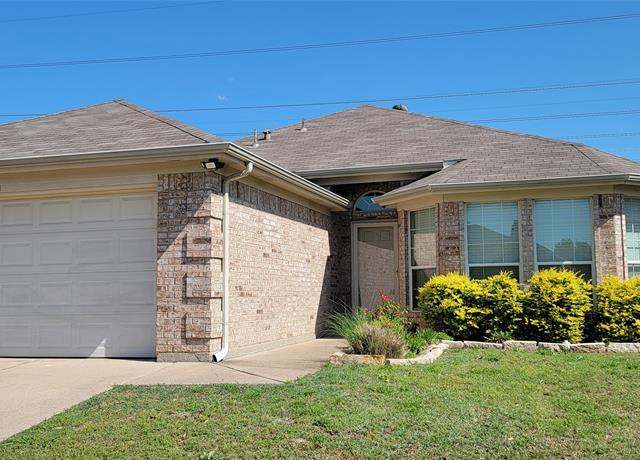 Property at 1233 Sierra Blanca Dr, Fort Worth, TX 76028, 3 beds, 2 baths