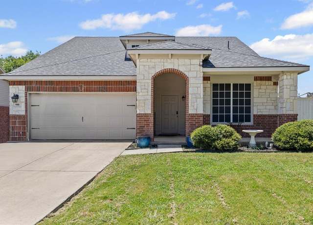 Property at 900 Penny Royal Ct, Arlington, TX 76002, 3 beds, 3 baths