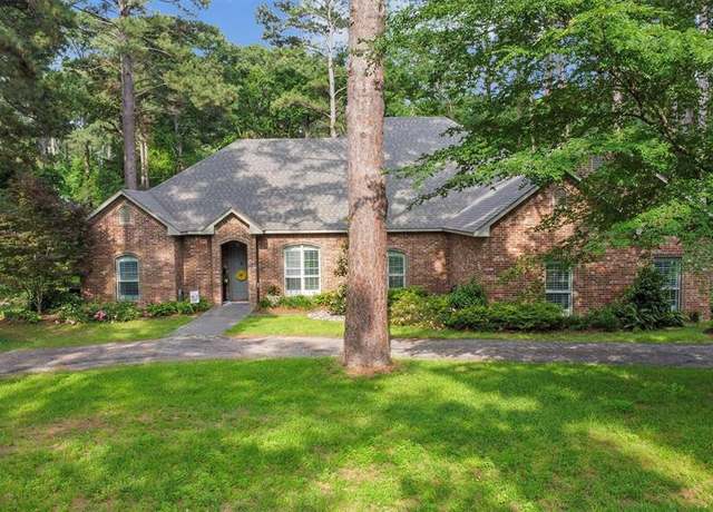 Property at 18551 Lazy Ln, Flint, TX 75762, 5 beds, 3.5 baths