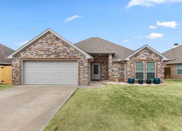 Property at 5004 Blue Mesa Ln, Wichita Falls, TX 76310, 3 beds, 2 baths