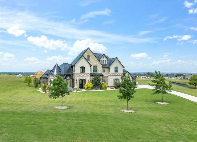 Property at 212 Nueces Trl, Aledo, TX 76008, 4 beds, 4.5 baths