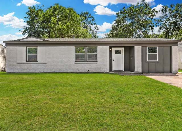 Property at 4807 Bedford Dr, Mesquite, TX 75150, 4 beds, 2 baths