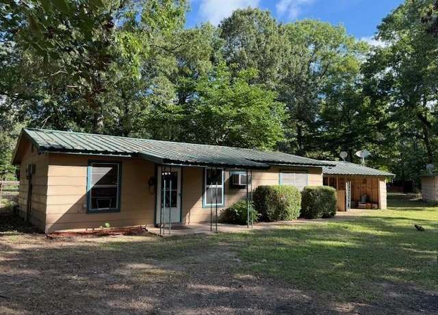 Property at 369 County Road 35710, Powderly, TX 75473, 3 beds, 1 bath