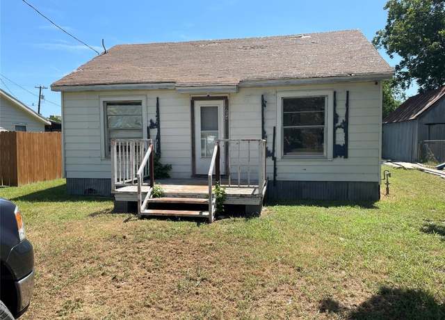 Property at 604 S Lee St, Valley View, TX 76272, 2 beds, 1 bath