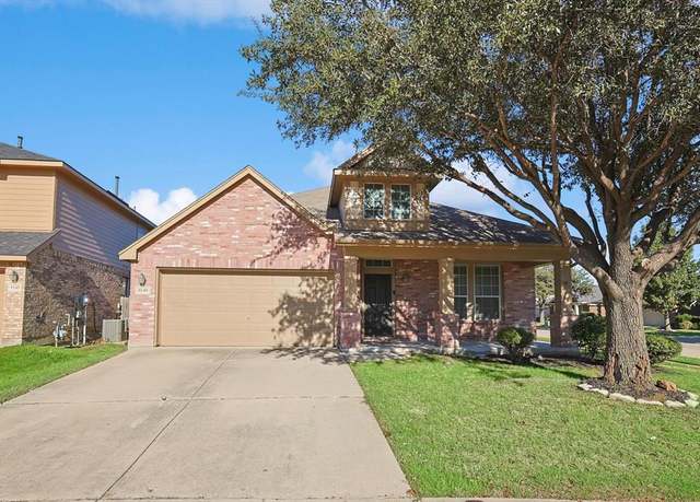 Property at 9149 Liberty Crossing Dr, Fort Worth, TX 76131, 4 beds, 3 baths