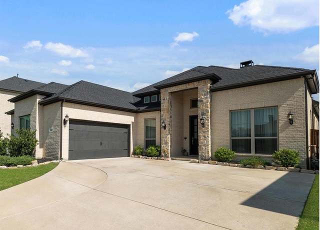 Property at 1912 Lasseter Dr, Mansfield, TX 76063, 4 beds, 2.5 baths