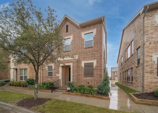 Property at 4133 Broadway Ave, Flower Mound, TX 75028, 3 beds, 2.5 baths