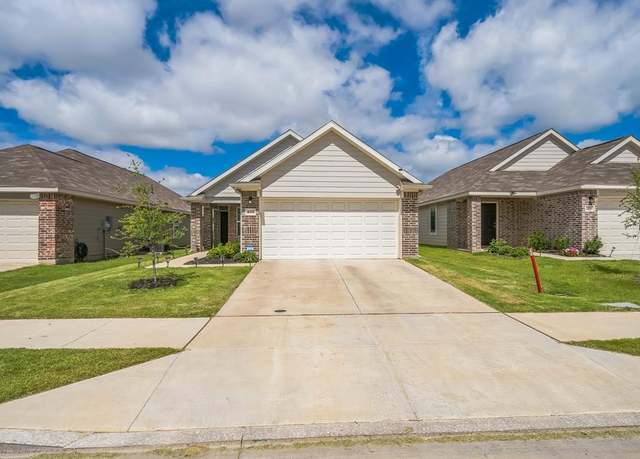 Property at 433 Woodhouse Way, Everman, TX 76140, 3 beds, 2 baths