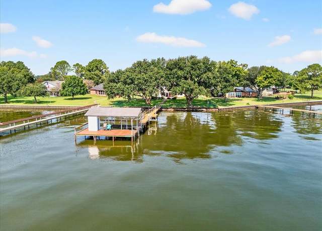Property at 114 Baker B Ranch Rd, Trinidad, TX 75163, 4 beds, 4 baths