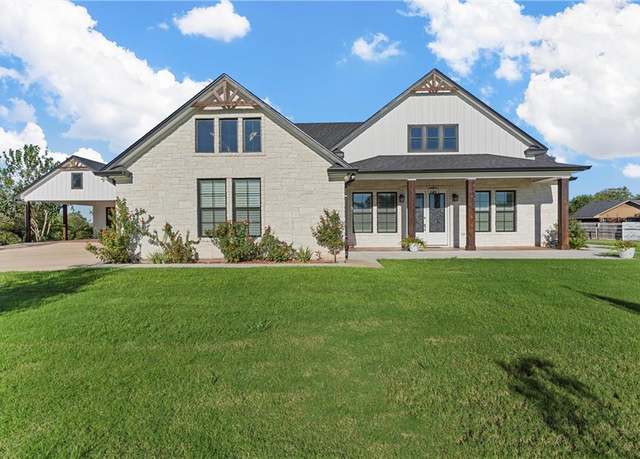 Property at 2815 S Robinson Dr, Lorena, TX 76655, 4 beds, 4 baths