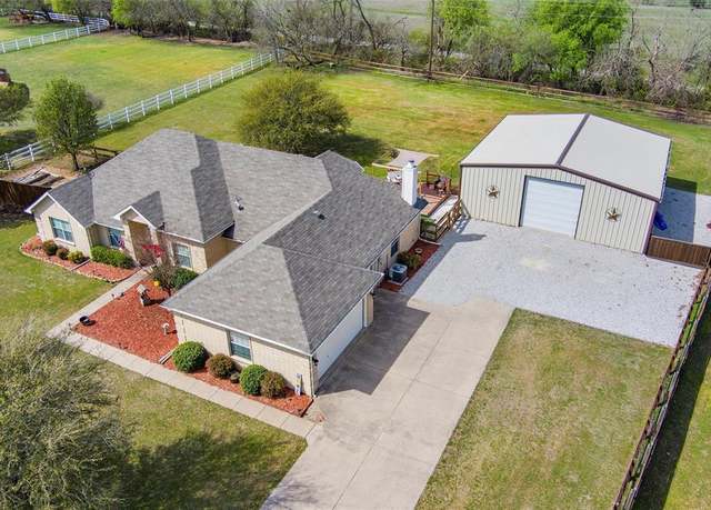 Property at 139 Sky Way, New Fairview, TX 76078, 4 beds, 2 baths