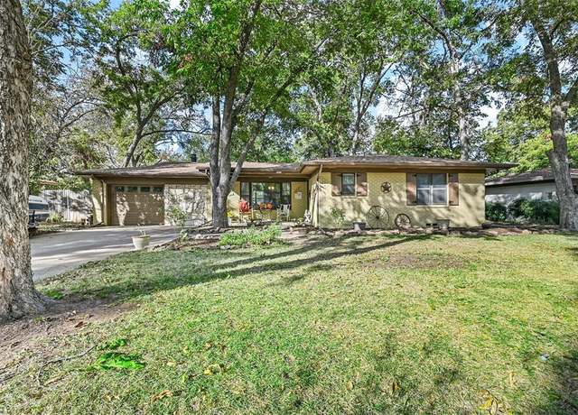 Property at 1521 Southwood Blvd, Arlington, TX 76013, 3 beds, 2 baths