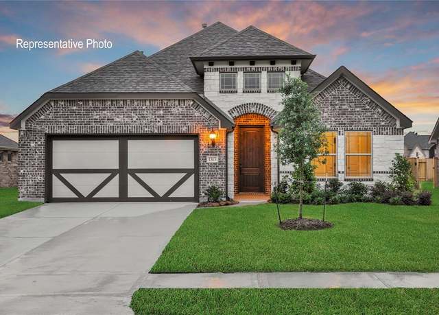 Property at 709 Purple Dome Dr, Justin, TX 76247, 4 beds, 3 baths