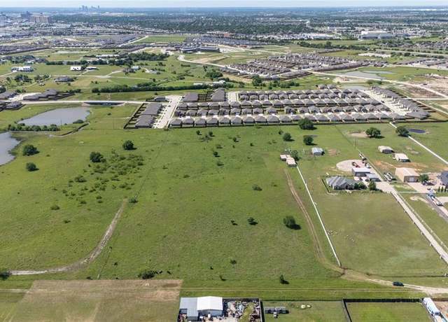 Property at 8751 Wagley Robertson Rd, Fort Worth, TX 76131