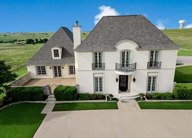 Property at 499 Aledo Creeks Rd E, Fort Worth, TX 76126, 4 beds, 4.5 baths