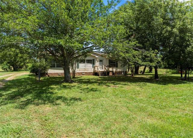 Property at 3800 County Road 4738, Sulphur Springs, TX 75482, 3 beds, 2 baths