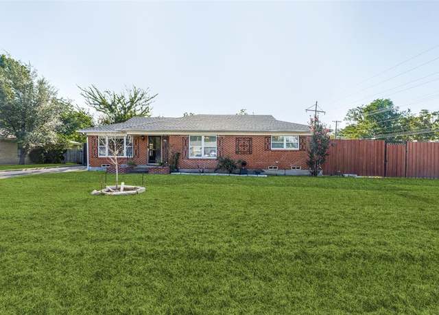 Property at 1916 Melody Ln, Garland, TX 75042, 3 beds, 2 baths