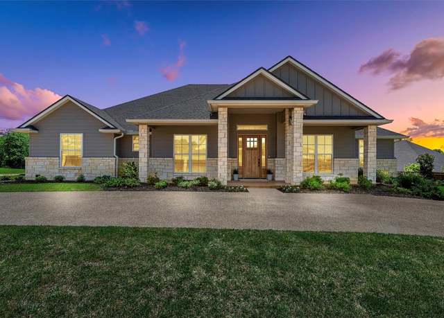 Property at 1 N Ritchie Rd, Woodway, TX 76712, 4 beds, 3.5 baths
