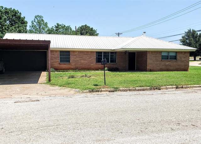Property at 2507 SE 13th St, Mineral Wells, TX 76067, 3 beds, 2 baths